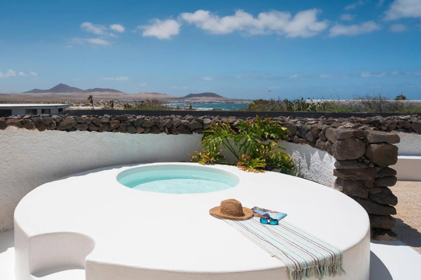 Lanzarote Famara Beach Bungalow Exterior foto