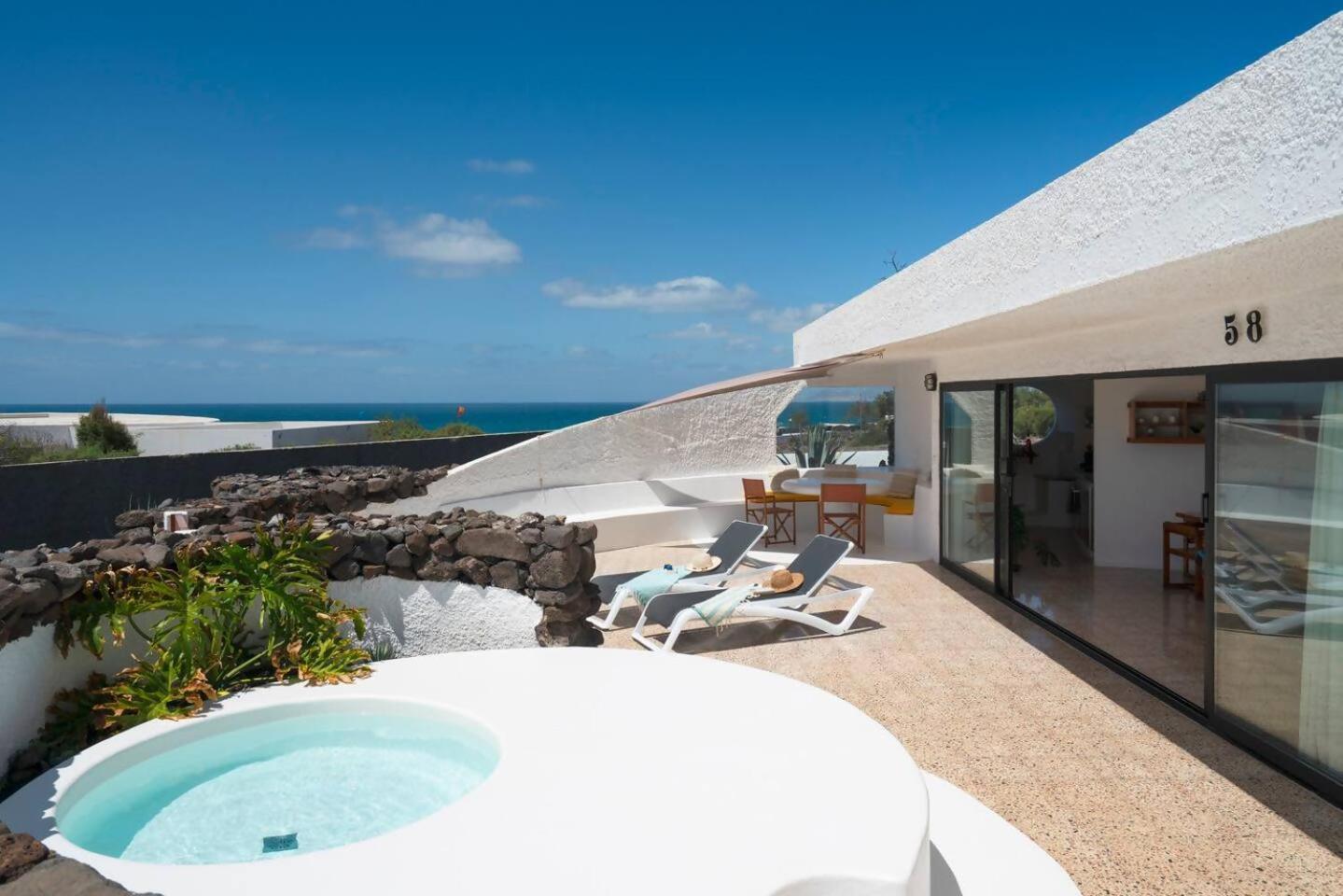 Lanzarote Famara Beach Bungalow Exterior foto